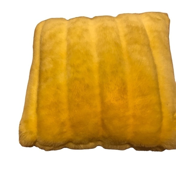 home decor Other - Home decor faux fur pillows nwot​​​​​​​​